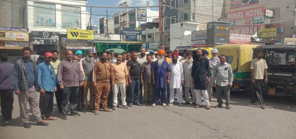 Auto Workers Union warns of struggle